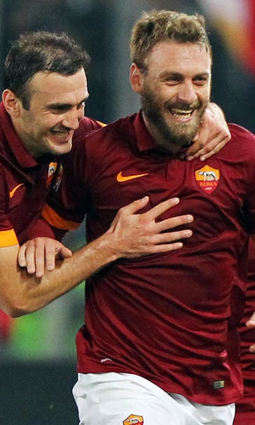 Juventus suffer first Serie A loss at Genoa; Roma take advantage